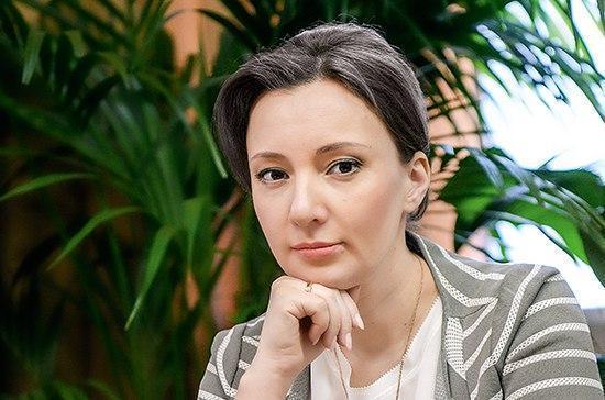 Анна Кузнецова предлагает ограничить педофилам интернет-общение