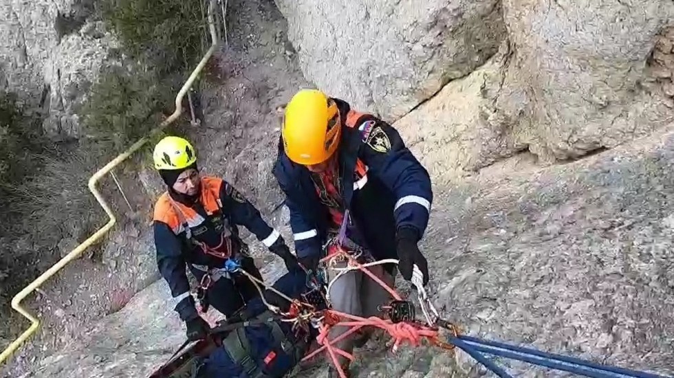 МЧС РК: Специалисты «КРЫМ-СПАС» провели тренировочное занятие в районе горы Палвани - Оба