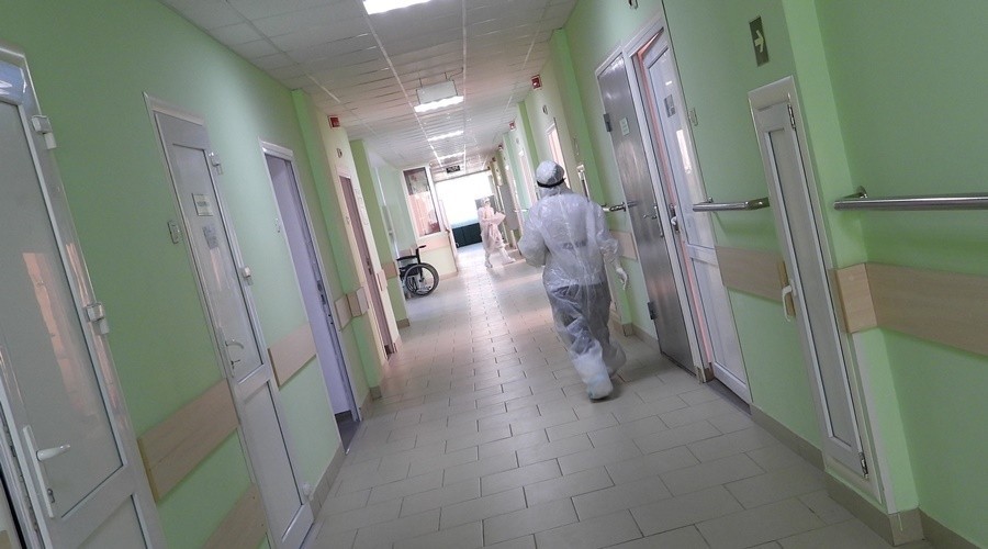 Заболеваемость коронавирусом в Крыму в течение недели растет ежедневно