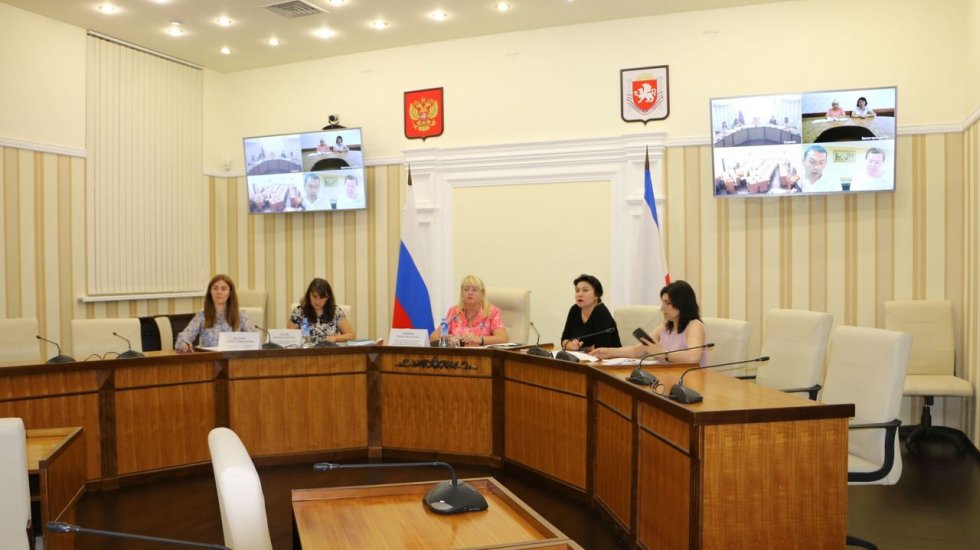 Ирина Кивико провела селекторное совещание, посвященное вопросам реализации в Республике Крым региональных проектов национального проекта «Культура»