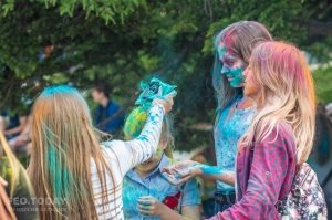 Фестиваль красок в Феодосии, май 2018 #11226