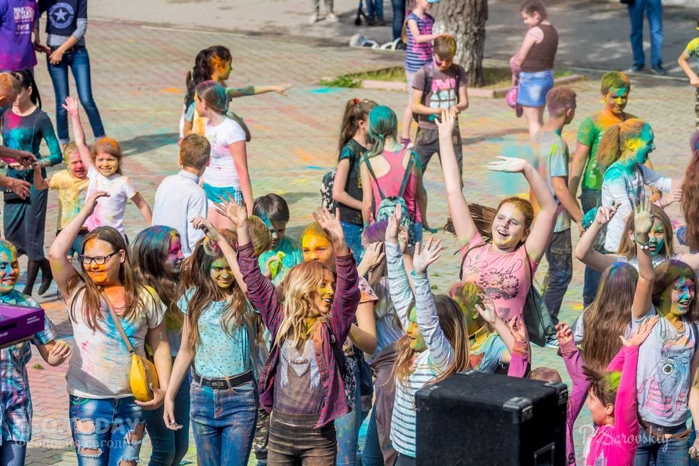Фестиваль красок в Феодосии, май 2018 #11258