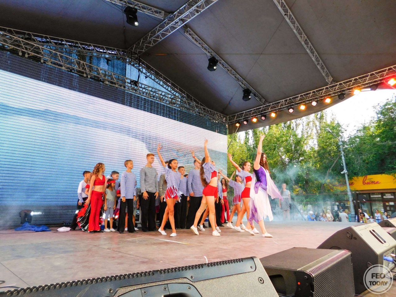 Фото концерта на День города 2017 и юбилей Айвазовского в Феодосии #2091
