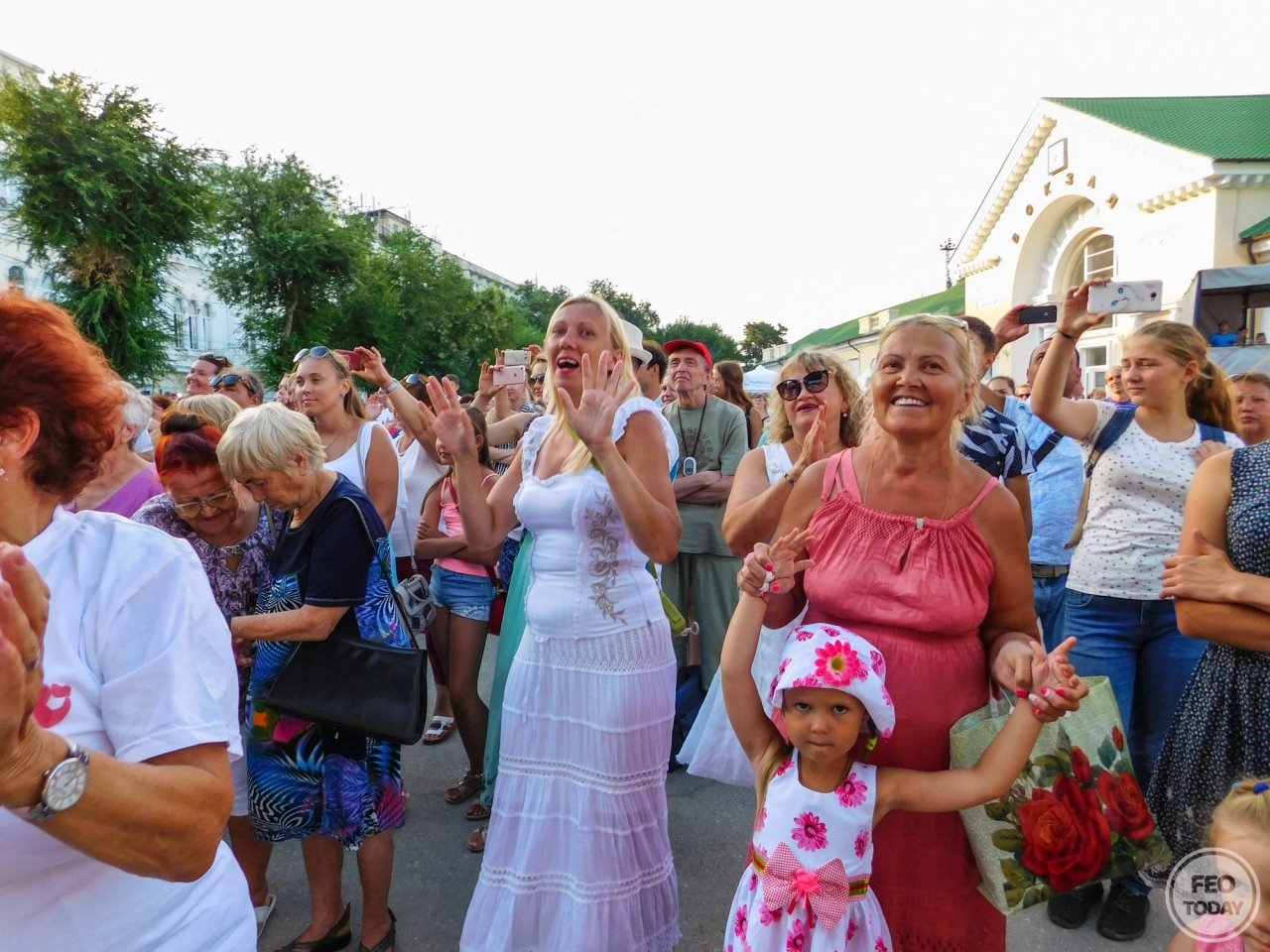 Фото концерта на День города 2017 и юбилей Айвазовского в Феодосии #2096