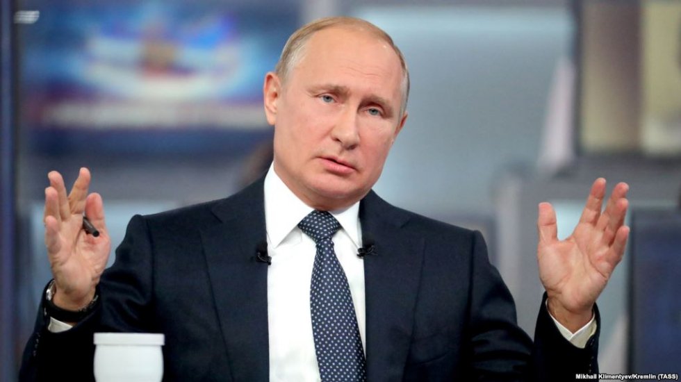 Путин пообещал решить проблему дефицита воды в Крыму