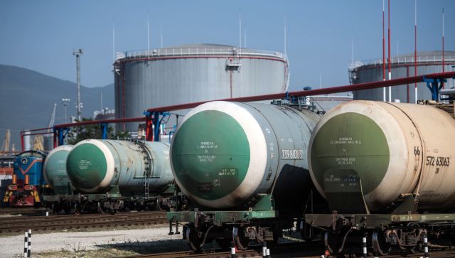 Феодосийская нефтебаза в Крыму продана фирме из Москвы за 651 млн руб