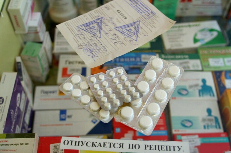 Рецептурные лекарства продадут через интернет