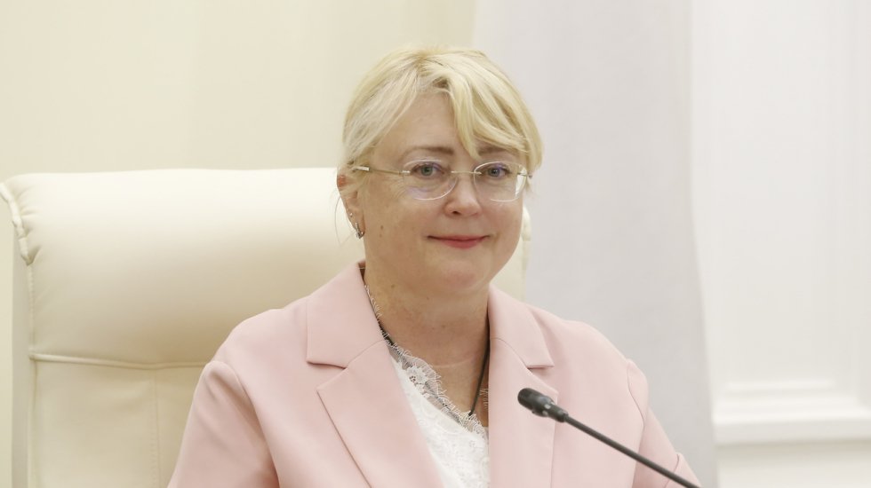 Ирина Кивико: Мнения крымчан будут учитываться в работе по улучшению качества государственных и муниципальных услуг