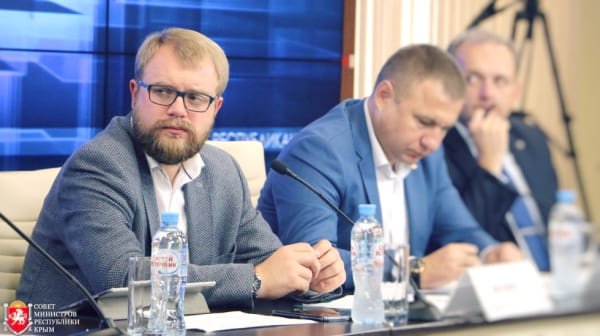 Дмитрий Полонский провел заседание коллегии Минкомсвязи Республики Крым
