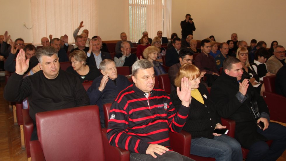 Депутаты фракции «Единая Россия» приняли участие в работе 110-й сессии