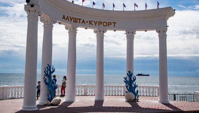 «Нехай їдуть»: готовы ли крымчане встретить туристов из регионов РФ