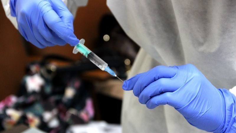 Минздрав РК: ГБУЗ РК «Симферопольская поликлиника №2» вакцинирует маломобильных граждан на дому