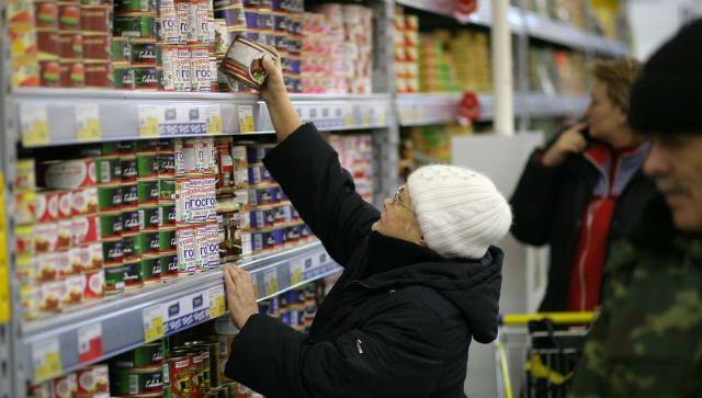 Власти Крыма рассказали, хватает ли в магазинах продуктов