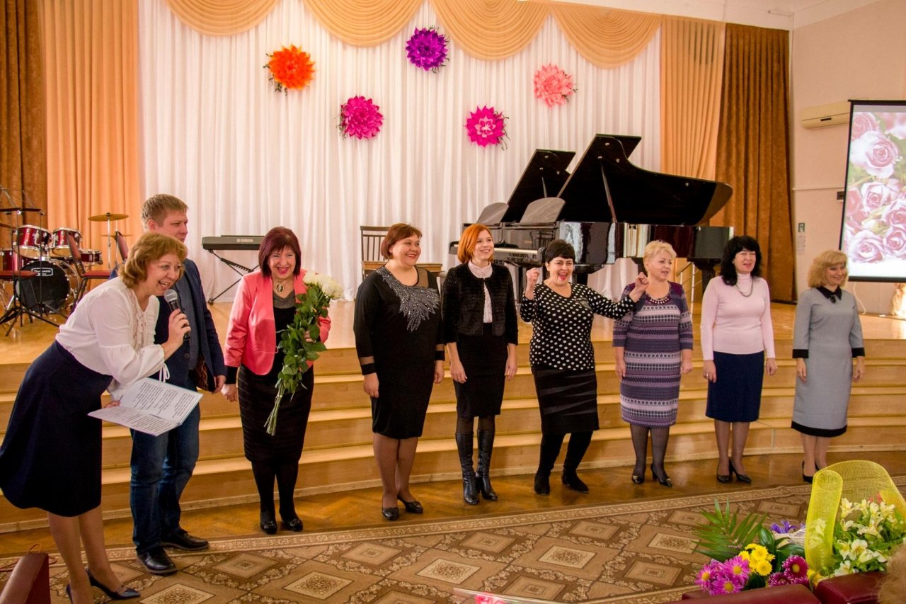 Фото празднования юбилея директора первой музыкальной школы Феодосии #5854