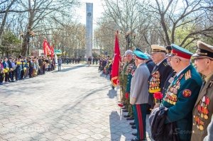 Митинг в День освобождения Феодосии от фашистских захватчиков #8248