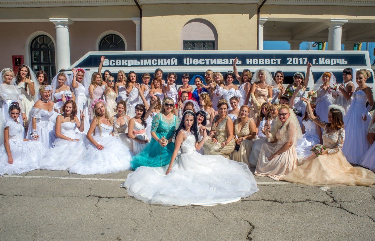 Фото фестиваля невест 2017 в Феодосии #4352