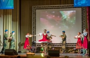 Фото концерта в честь открытия 171 отдельного десантного батальона в Феодосии #5982