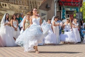 Фото фестиваля невест 2017 в Феодосии #4409
