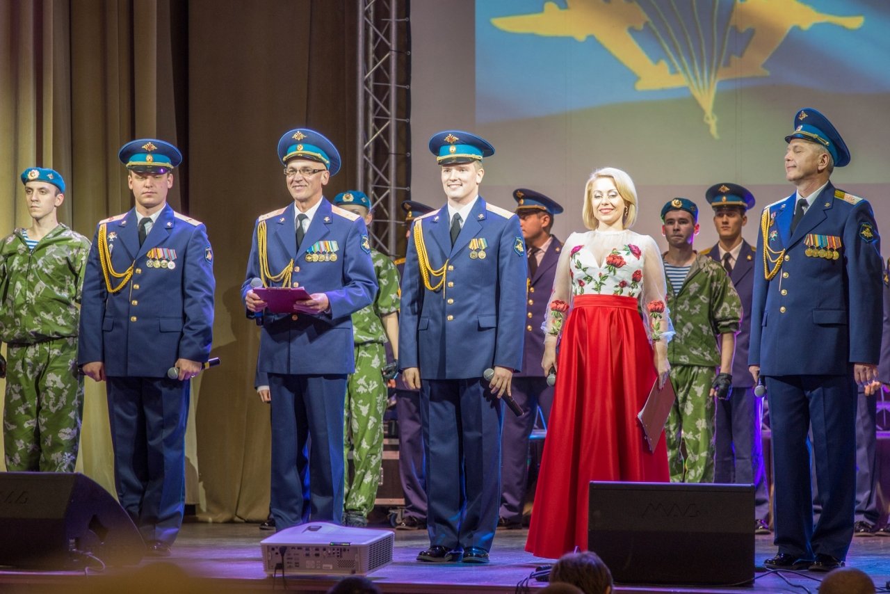 Фото концерта в честь открытия 171 отдельного десантного батальона в Феодосии #5957