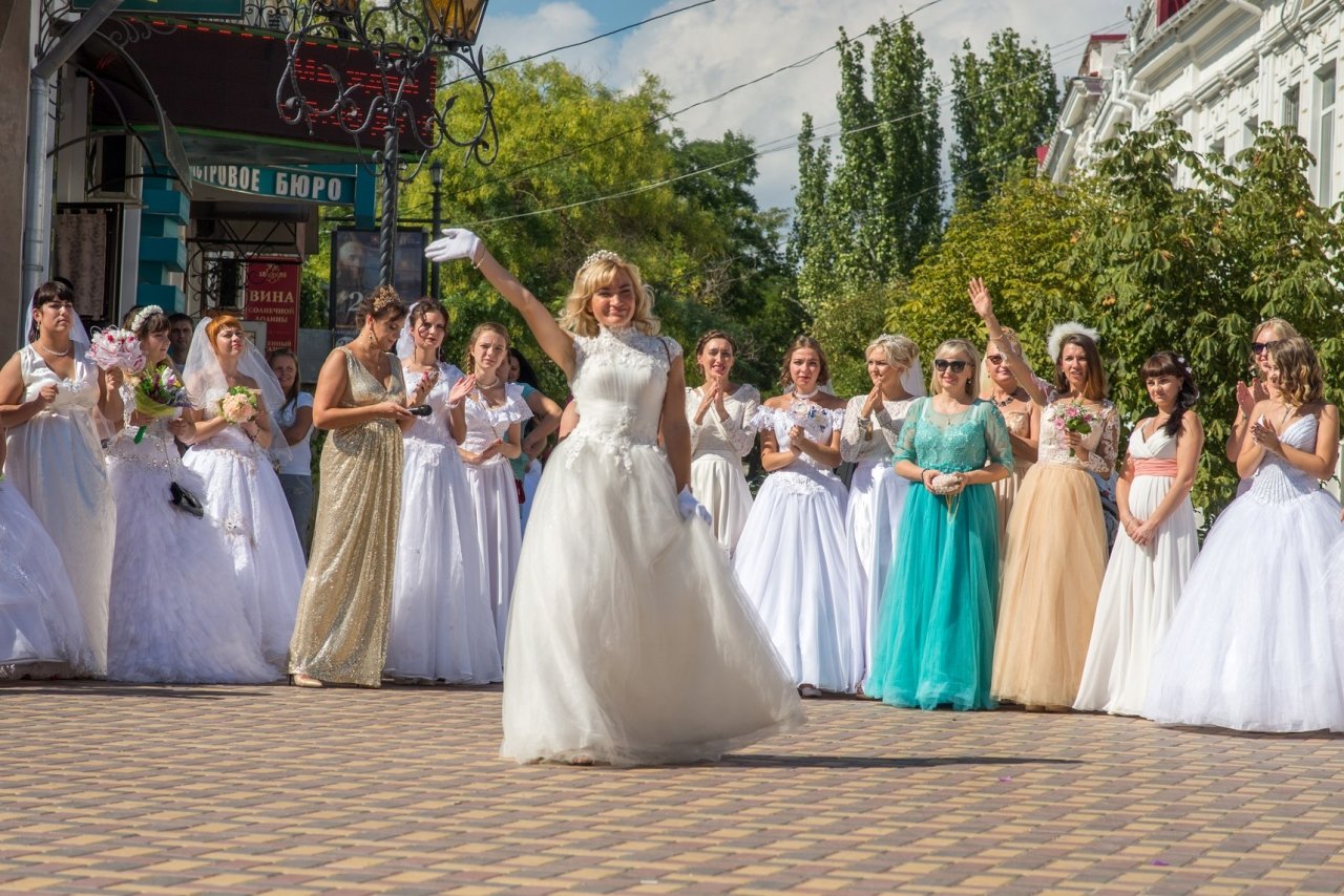 Фото фестиваля невест 2017 в Феодосии #4332