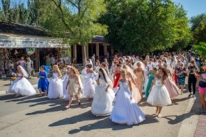Фото фестиваля невест 2017 в Феодосии #4376