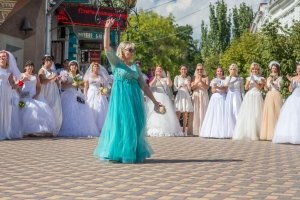 Фото фестиваля невест 2017 в Феодосии #4403
