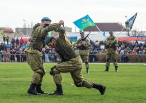 Фото открытия 171 отдельно-десантного штурмового батальона в Феодосии #6041