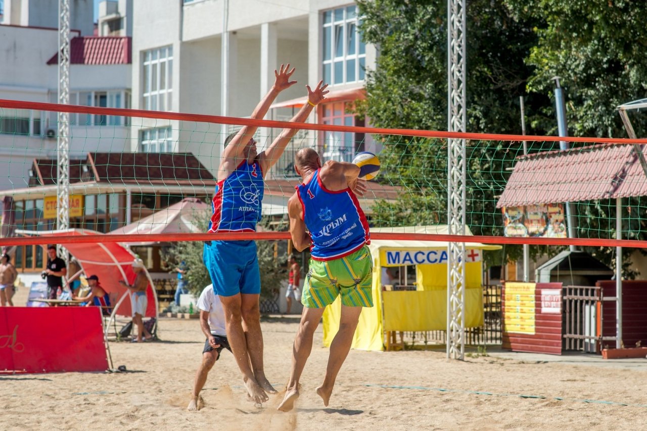Фото турнира по пляжному волейболу в Феодосии #3585