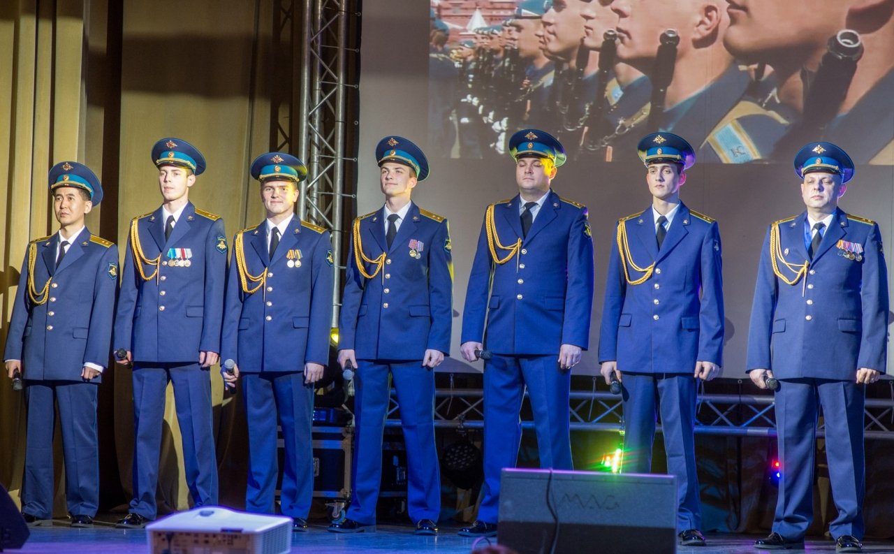 Фото концерта в честь открытия 171 отдельного десантного батальона в Феодосии #5973