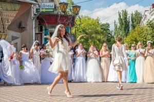 Фото фестиваля невест 2017 в Феодосии #4406