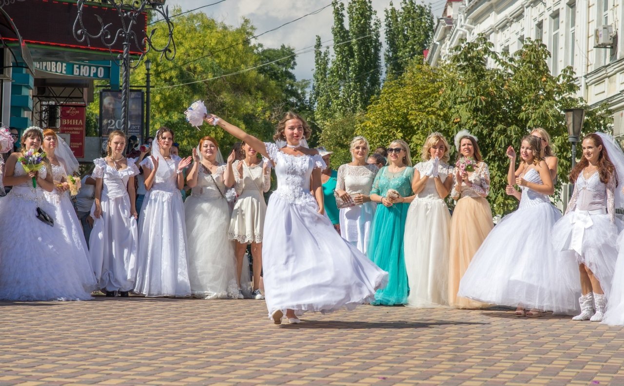 Фото фестиваля невест 2017 в Феодосии #4379