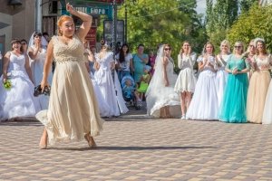 Фото фестиваля невест 2017 в Феодосии #4395