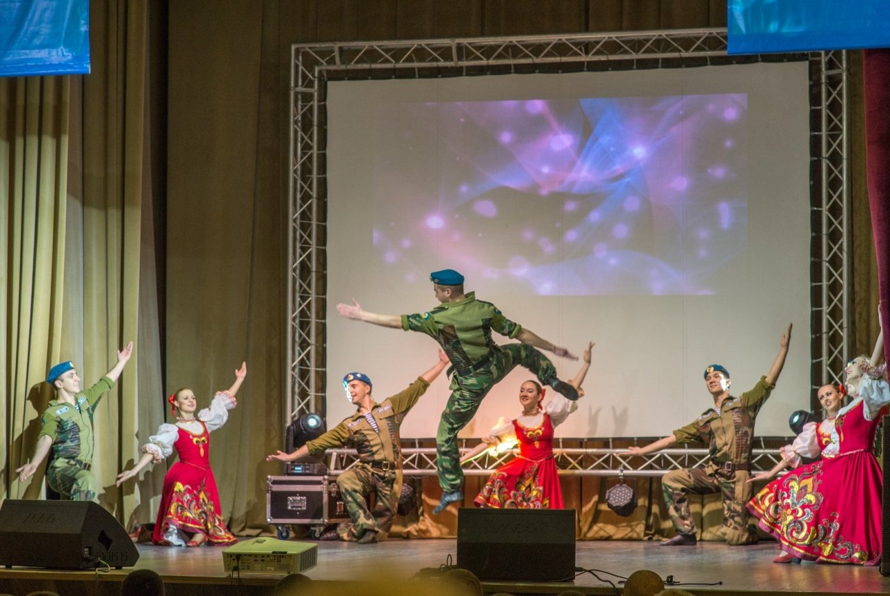 Фото концерта в честь открытия 171 отдельного десантного батальона в Феодосии #5978