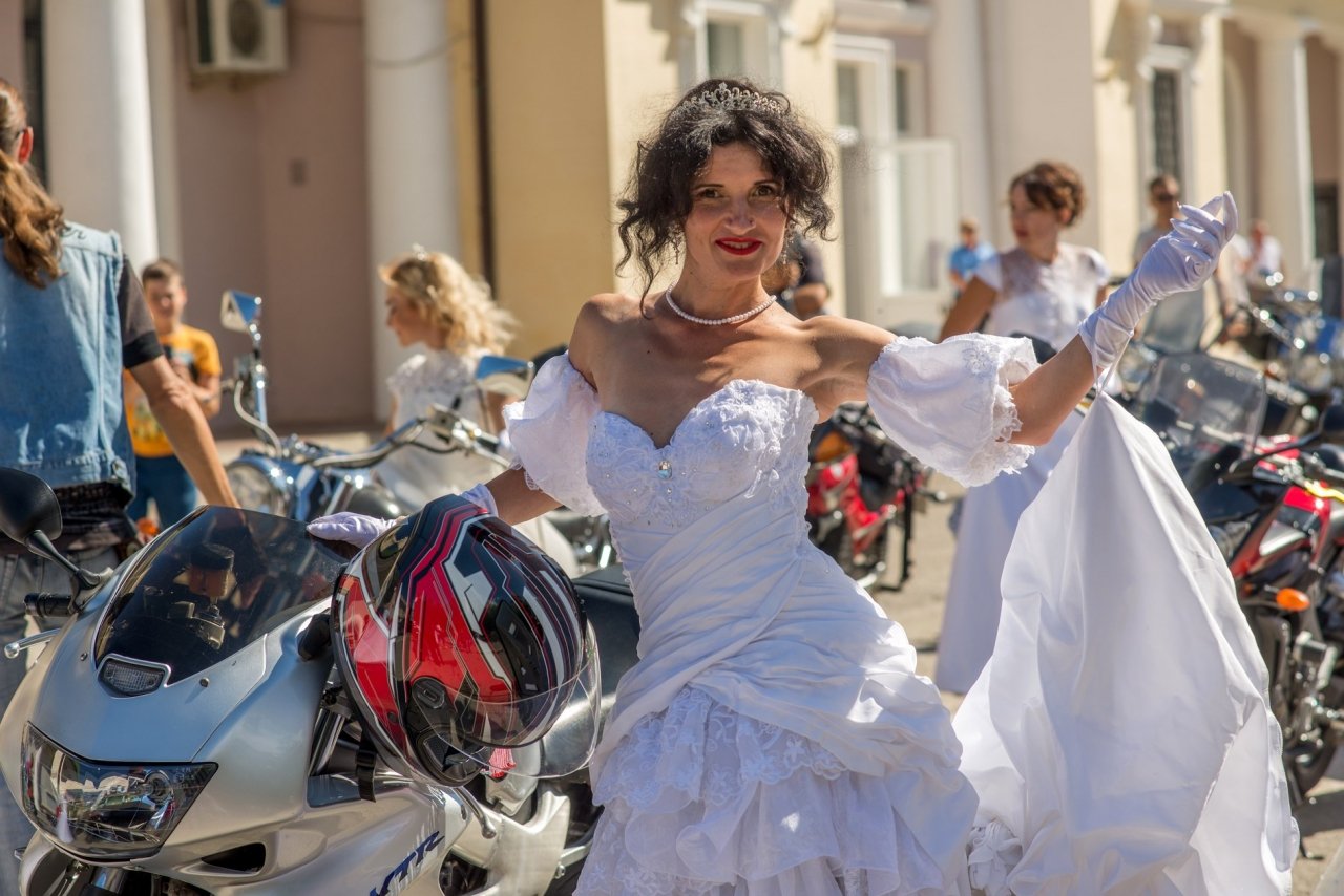 Фото фестиваля невест 2017 в Феодосии #4432