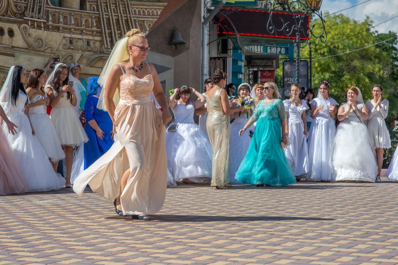 Фото фестиваля невест 2017 в Феодосии #4331