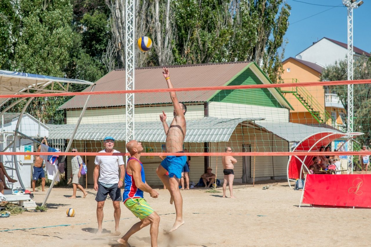 Фото турнира по пляжному волейболу в Феодосии #3584