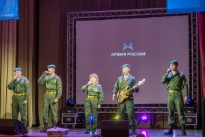 Фото концерта в честь открытия 171 отдельного десантного батальона в Феодосии #5971