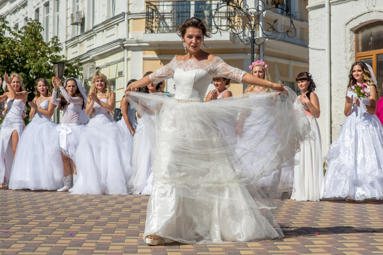 Фото фестиваля невест 2017 в Феодосии #4402