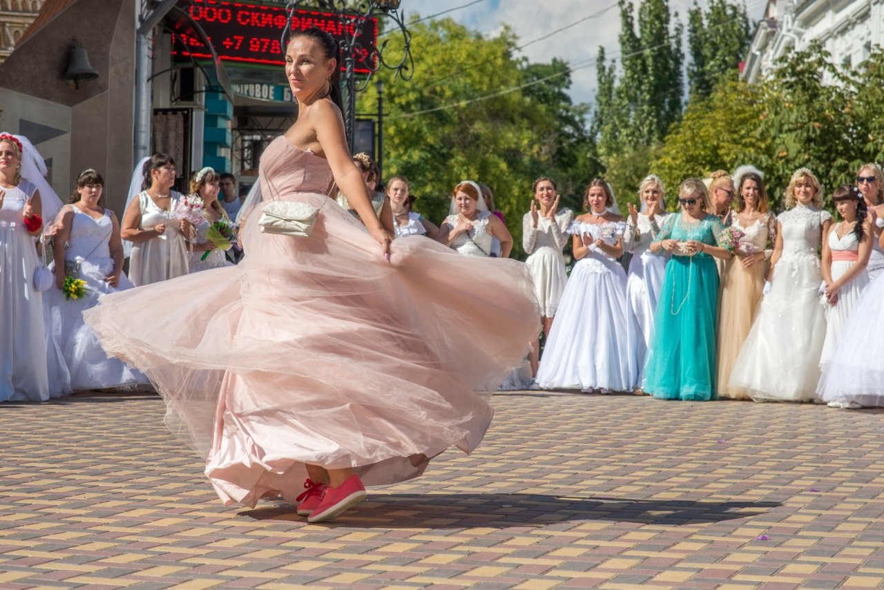 Фото фестиваля невест 2017 в Феодосии #4408