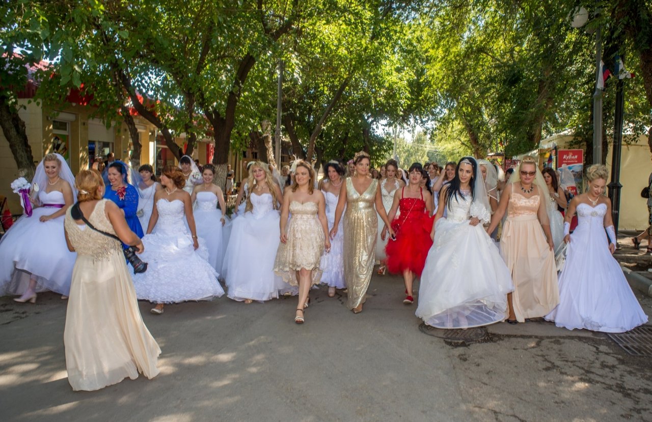 Фото фестиваля невест 2017 в Феодосии #4344