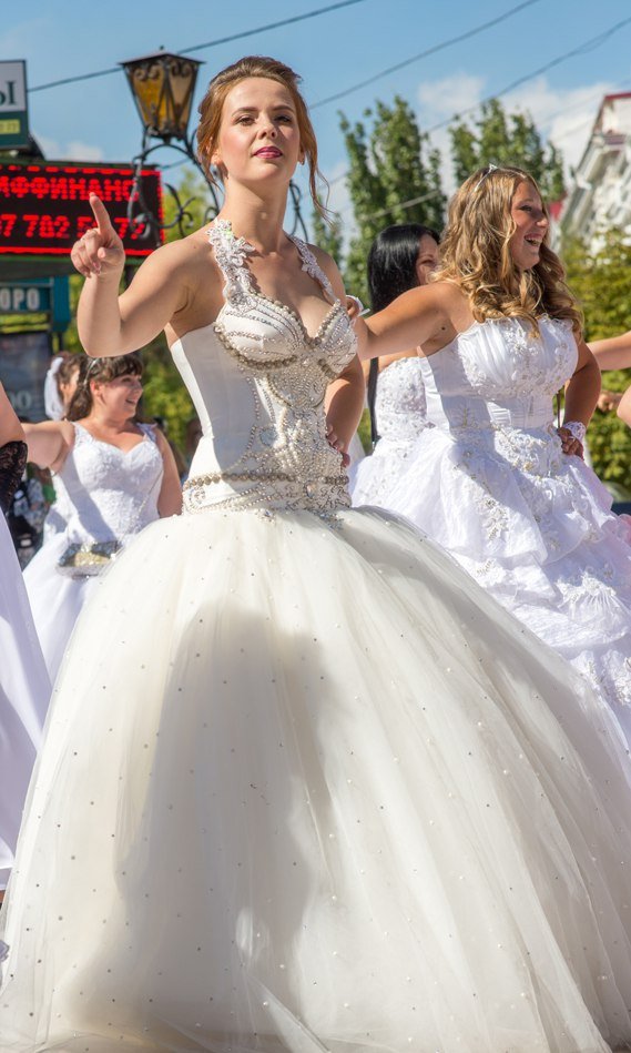 Фото фестиваля невест 2017 в Феодосии #4431