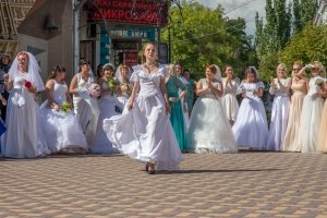 Фото фестиваля невест 2017 в Феодосии #4364