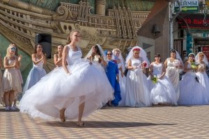 Фото фестиваля невест 2017 в Феодосии #4424