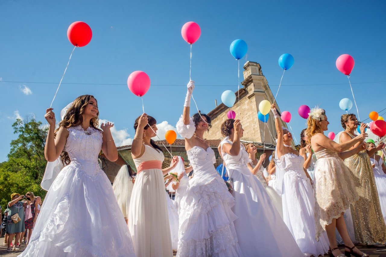 Фото фестиваля невест 2017 в Феодосии #4341