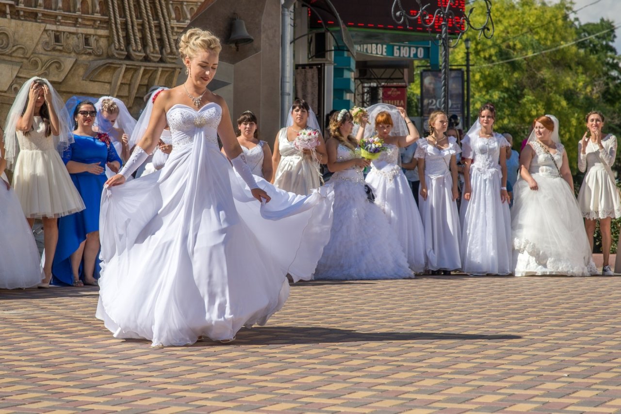 Фото фестиваля невест 2017 в Феодосии #4370