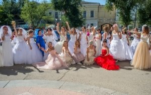 Фото фестиваля невест 2017 в Феодосии #4412